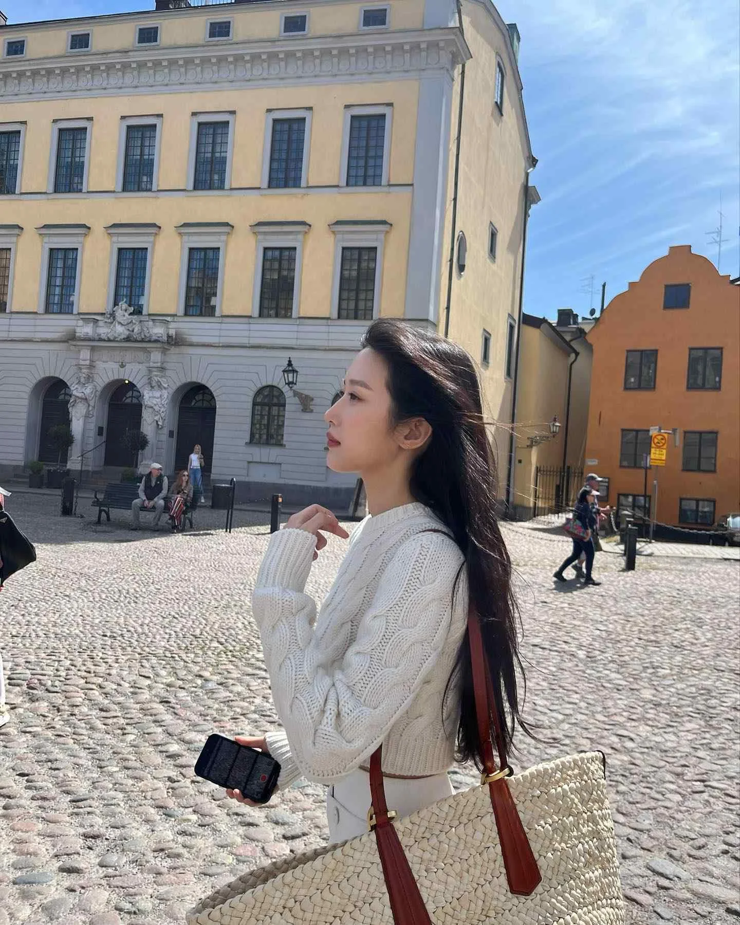 Moon Ga Young - moon-ga-young-sexy-15.webp